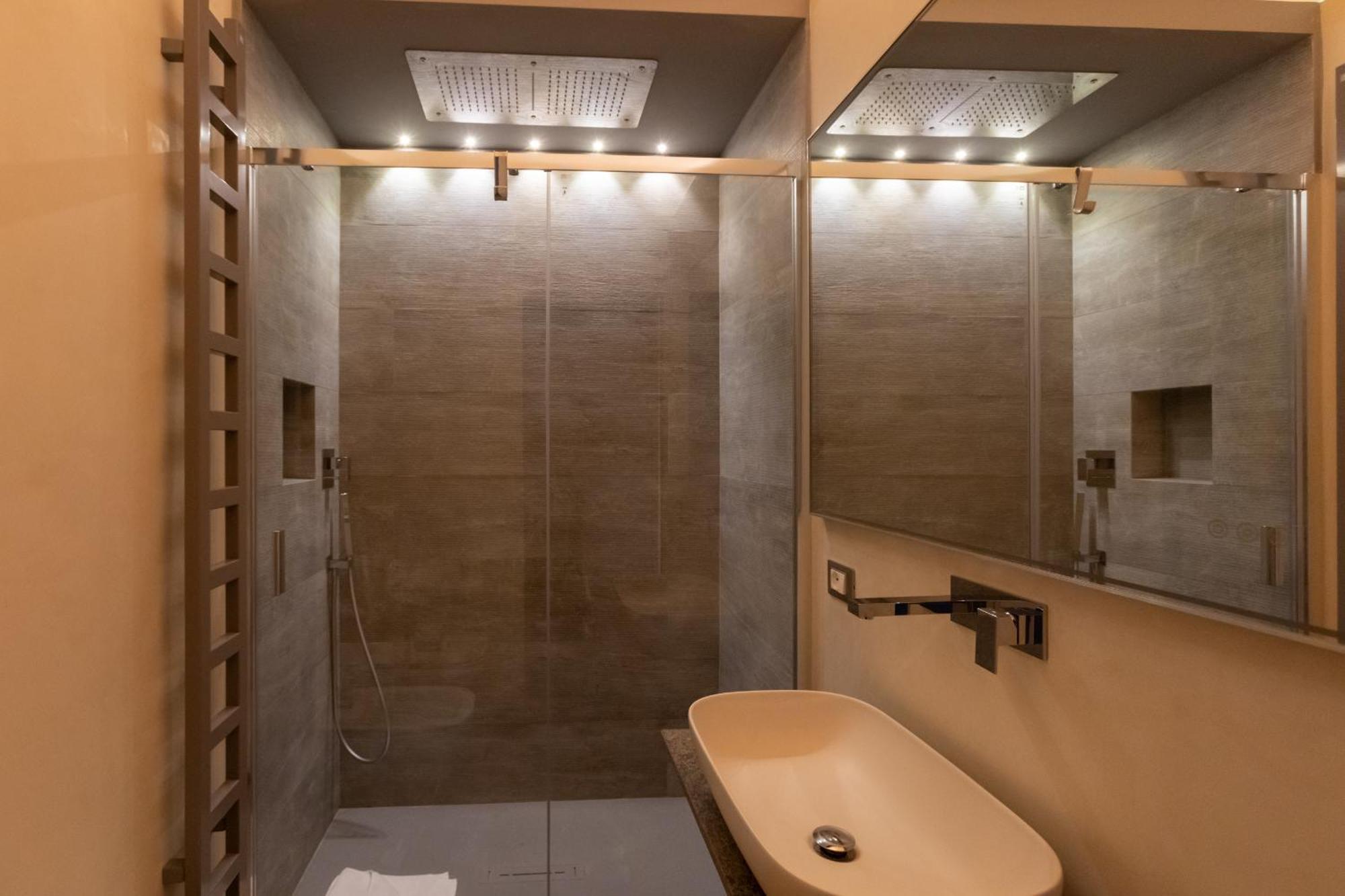 Fontana Di Trevi Roma Luxury Suite Zewnętrze zdjęcie