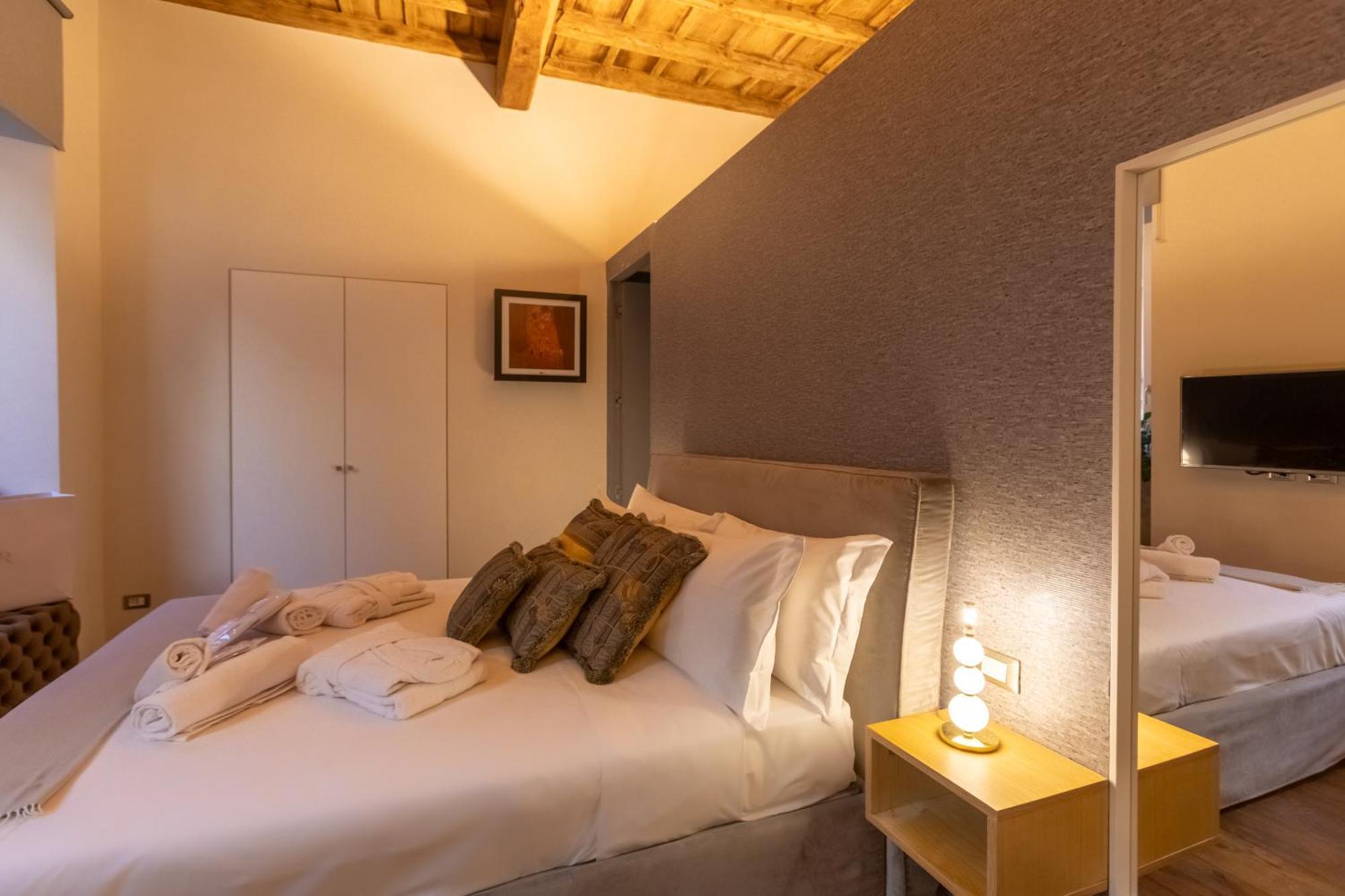 Fontana Di Trevi Roma Luxury Suite Zewnętrze zdjęcie