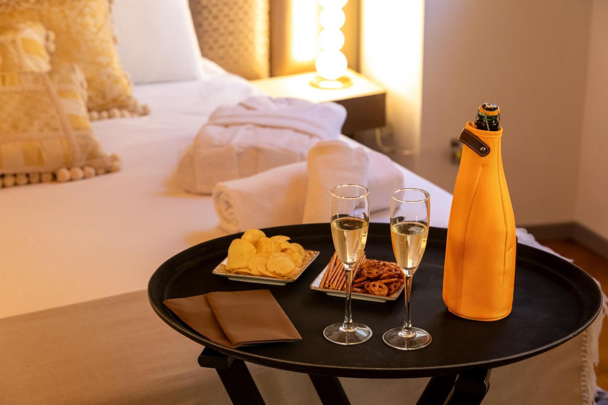 Fontana Di Trevi Roma Luxury Suite Zewnętrze zdjęcie