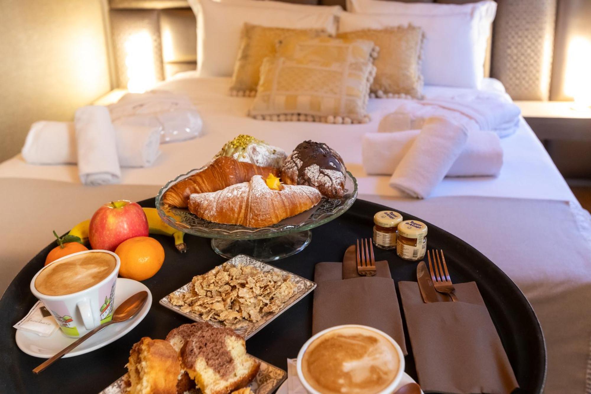 Fontana Di Trevi Roma Luxury Suite Zewnętrze zdjęcie